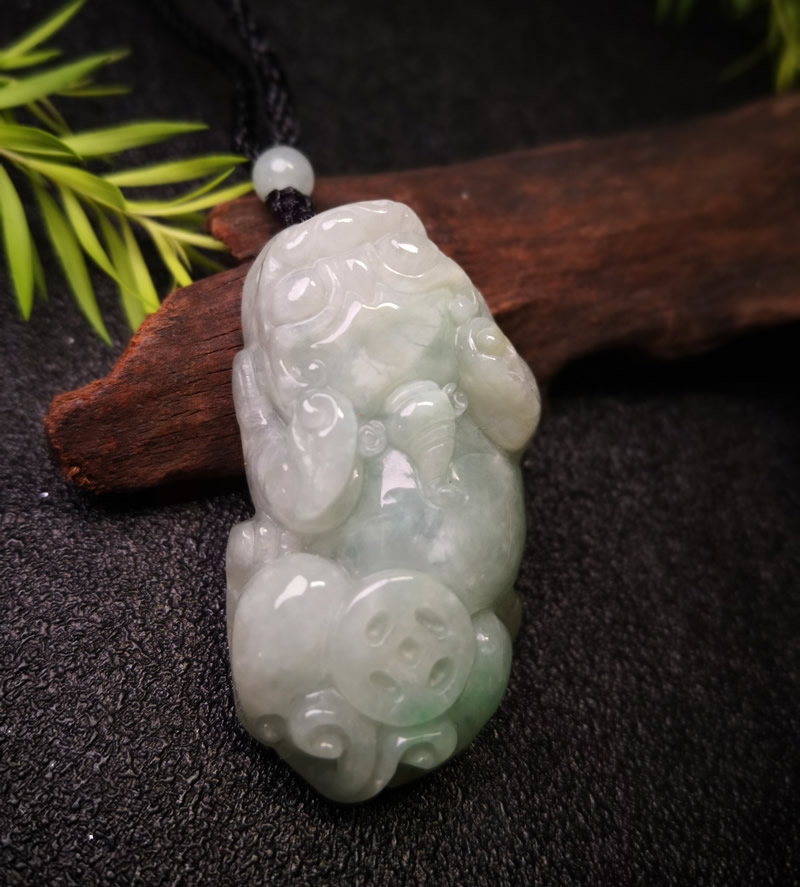 翡翠貔貅 招财吊坠